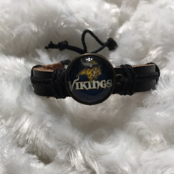 Vikings leather adjustable bracelet - Picture 3 of 4